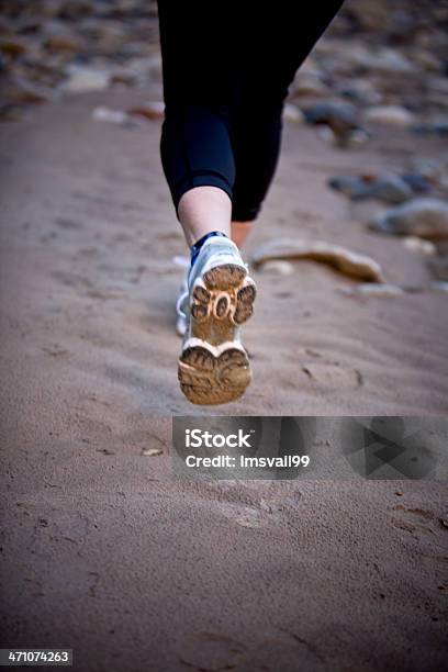 Zapato De Correr Foto de stock y más banco de imágenes de Actividad - Actividad, Actividades y técnicas de relajación, Adulto