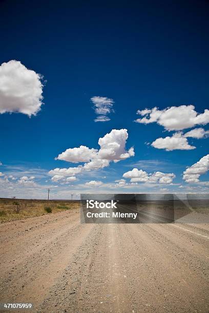 Feldwegwestafrika Stockfoto und mehr Bilder von Afrika - Afrika, Dramatischer Himmel, Horizont über Land