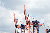 container-crane.jpg?b=1&s=170x170&k=20&c=HNlakRWdmh293A0k9Ff9IGpVxZGfQRB7gGoNsavRYvM=