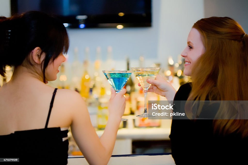 Mulheres com Martinis Obrigado - Royalty-free Mulheres Foto de stock