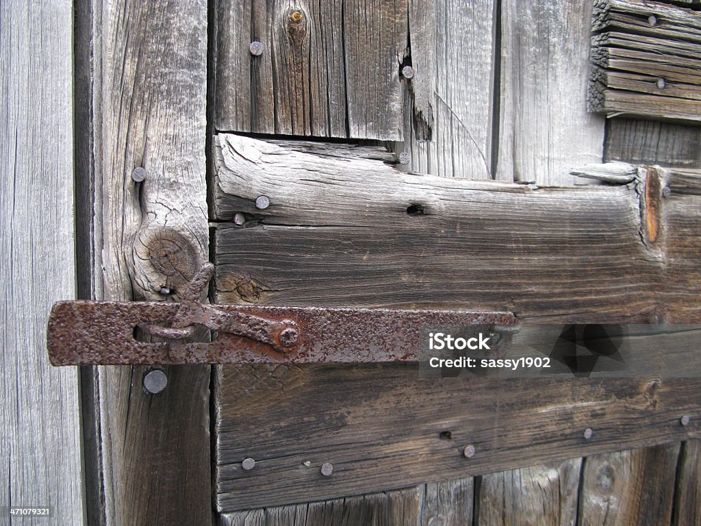 Riegel Tür Barn Nahaufnahme Stockfoto und mehr Bilder von