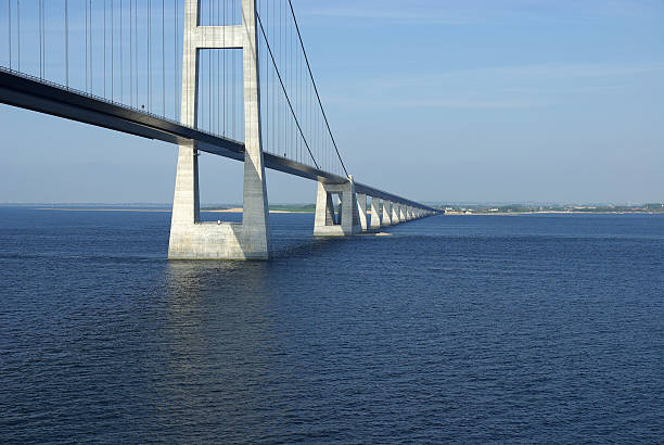 istock Storebaelt Bridge Baltic Sea 471080485