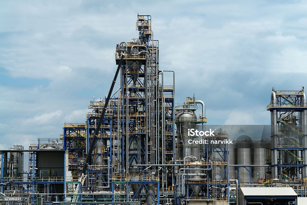 Refinería de petróleo - Foto de stock de Austria libre de derechos