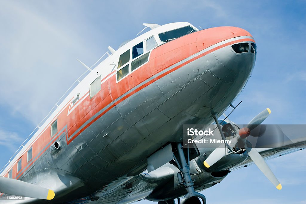 승객용 항공기 더글러스 DC - 3 - 로열티 프리 0명 스톡 사진