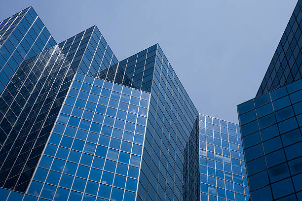 istock Sleek modern angled office building, Montreal Canada 471084033