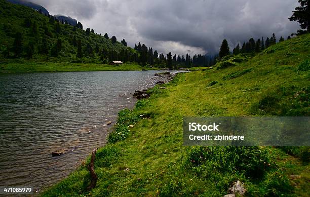 Engstlen Lago Foto de stock y más banco de imágenes de 2000-2009 - 2000-2009, Agua, Aire libre