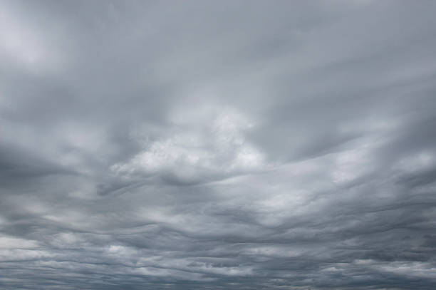 雲模様 - regenwetter ストックフォトと画像