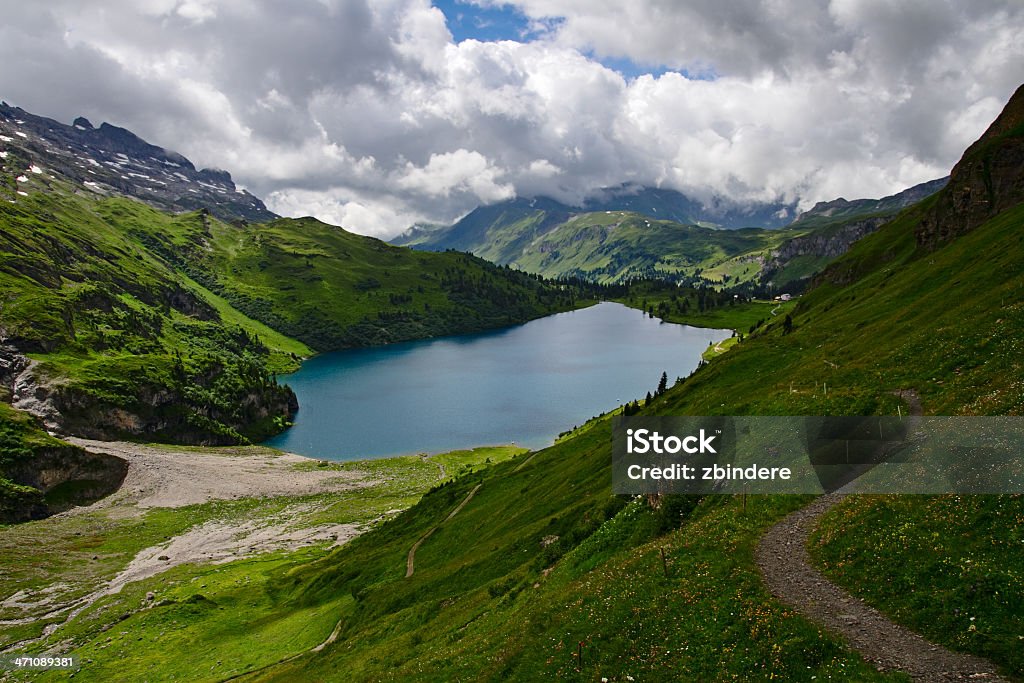 Lago Engstlen - Foto stock royalty-free di 2000-2009