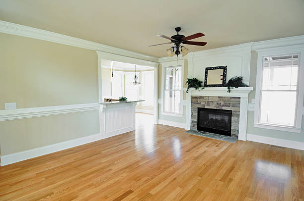 istock Light and Airy Family Room 471091065
