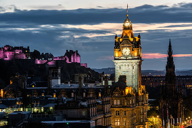 istock Edinburgh castle and Cityscape at night, Scotland UK 471092766