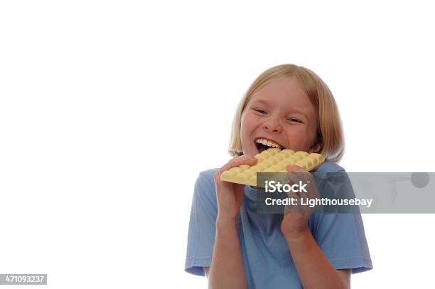 Foto de Chocoholic e mais fotos de stock de 8-9 Anos - 8-9 Anos, Alimentação Não-saudável, Barra de Chocolate