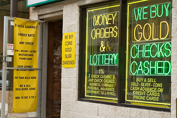 istock Checks cashed - urban street scene 471097349