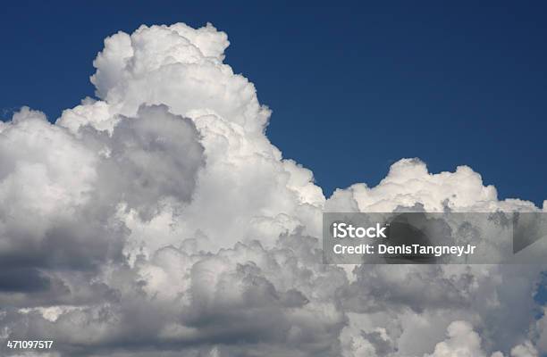 Cumulus Wolken Stockfoto und mehr Bilder von Bedeckter Himmel - Bedeckter Himmel, Bildhintergrund, Cumulus