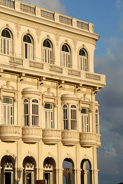 istock The Malecon, Havana, Cuba 471098243