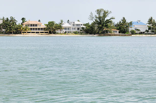 istock Luxury Beachfront Mansions Sanibel Island Florida 471098889