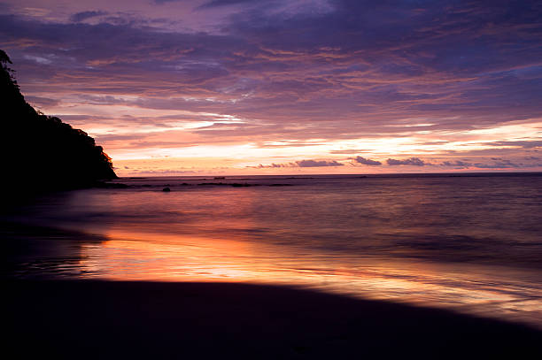 puesta de sol costa rica - costa rican sunset fotos fotografías e imágenes de stock