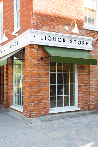 Beverage and alcohol store in Niagara