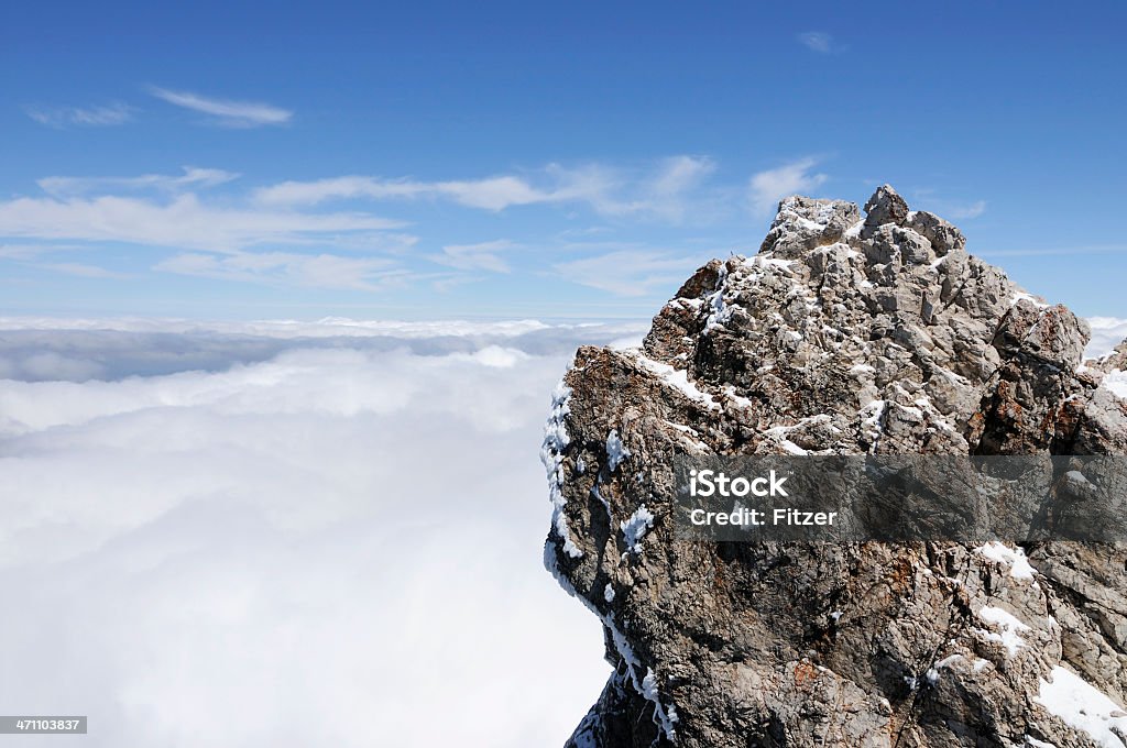 En las nubes'Alemania" zugspitze - Foto de stock de Aire libre libre de derechos