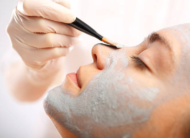 istock Green clay, cosmetic surgery, skin cleansing 471105948