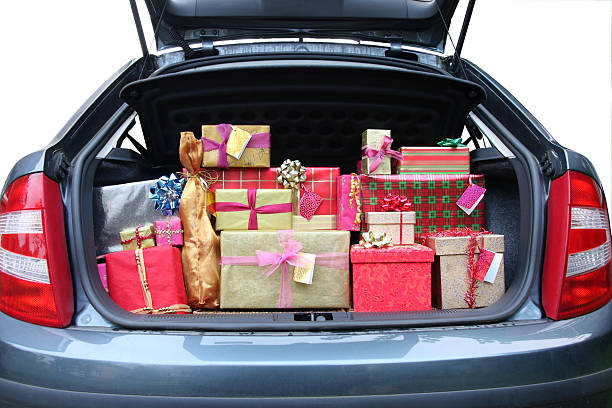 istock Car trunk filled with Christmas presents 471106489