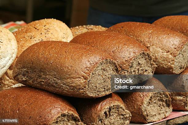 新鮮なフランスのパン - クローズアップのストックフォトや画像を多数ご用意 - クローズアップ, ナッツ類, パン