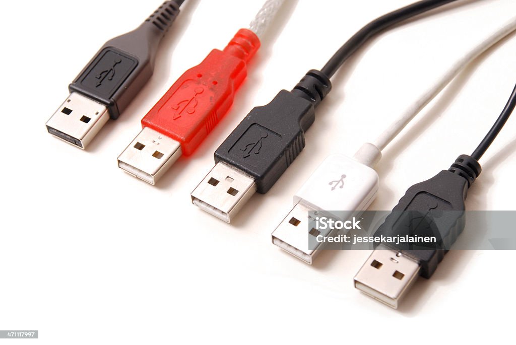 Pięć Kable USB - Zbiór zdjęć royalty-free (Bez ludzi)