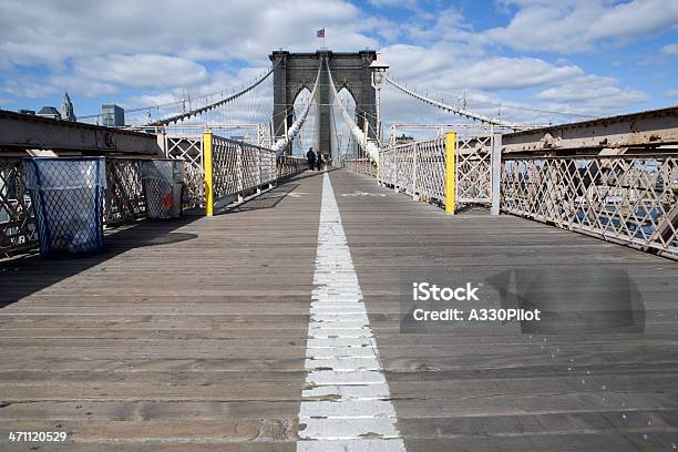 Brooklyn Bridge Stockfoto und mehr Bilder von Amerikanische Flagge - Amerikanische Flagge, Architektur, Auskragung