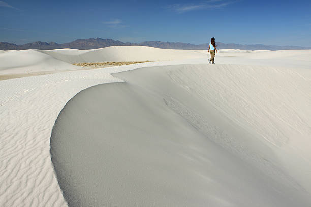 istock White Sands National Monument, NM 471121307