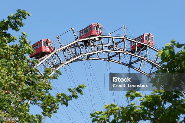 Photo libre de droit de Grande Roue En Parc Prater banque d'images et plus d'images libres de droit de Acier - Acier, Activité, Activité de loisirs