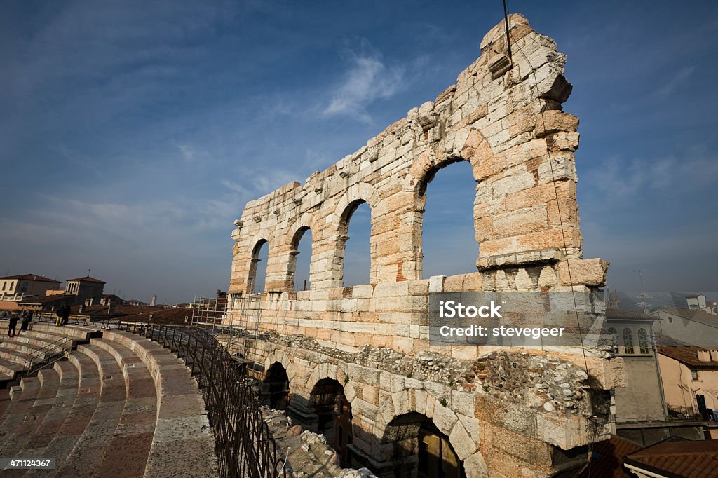 Старый Римский Ampitheater in Verona - Стоковые фото Верона - Италия роялти-фри