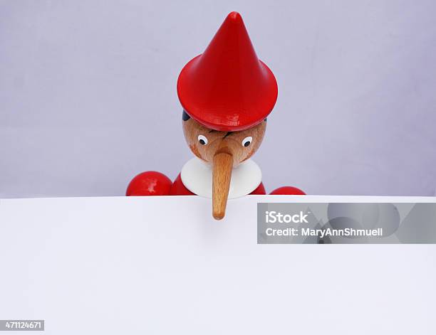 Pinocchio Stockfoto und mehr Bilder von Unehrlichkeit - Unehrlichkeit, Pinocchio, Konzepte