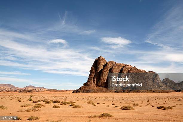 Wadi Rum Giordania - Fotografie stock e altre immagini di Asia Occidentale - Asia Occidentale, Composizione orizzontale, Deserto