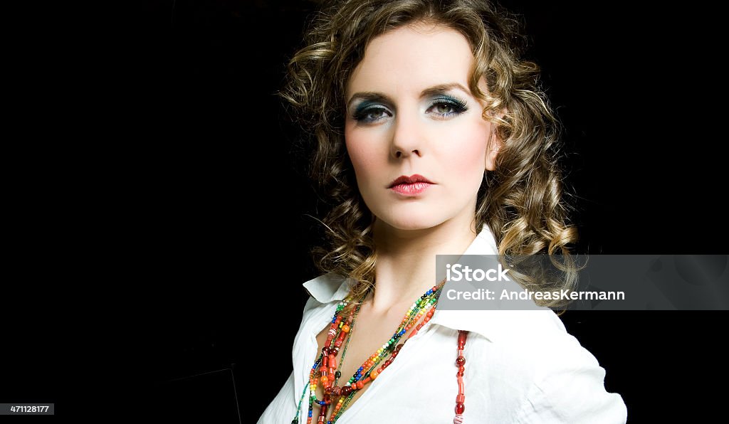 Retrato de uma linda menina de moda - Foto de stock de Adulto royalty-free