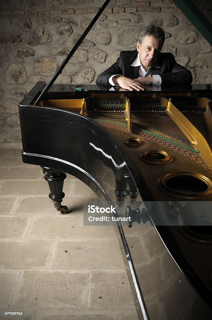 Pianiste - Photo de Piano libre de droits