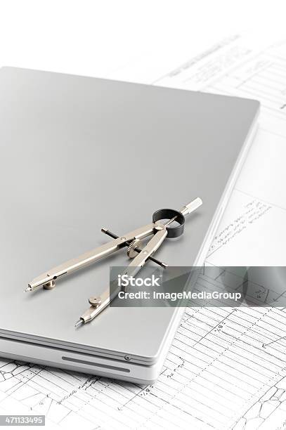 Computer E Compass - Fotografie stock e altre immagini di Architettura - Architettura, Astratto, Cianografia