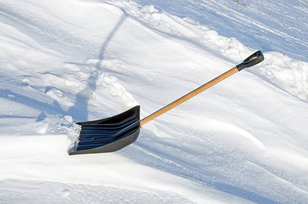 A snow shovel \
