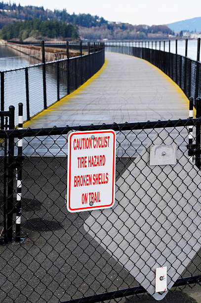 istock Railroad trestle turned bicycle and pedestrian trail 471143765