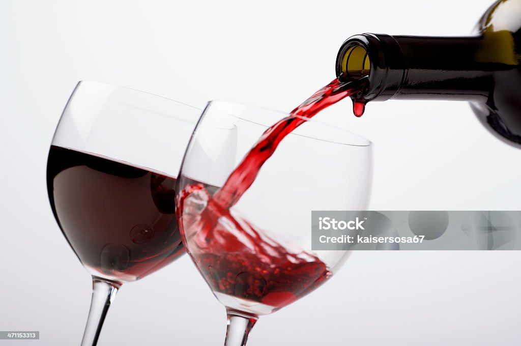 Vino tinto - Foto de stock de Botella libre de derechos