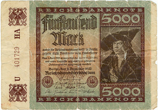 старые банк�ноты из «deutsches рейха «1922 (спереди - deutsches reich стоковые фото и изображения