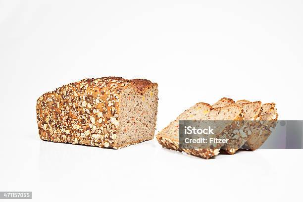 Grano Alemán Pan Foto de stock y más banco de imágenes de Alimento - Alimento, Avena - Cereal de desayuno, Barra de pan