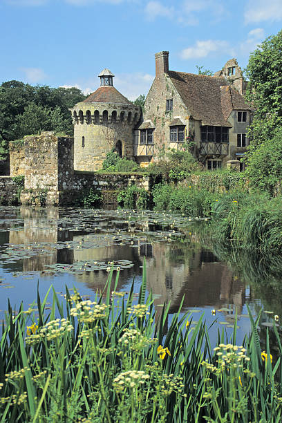 scotney 城 - scotney castle ストックフォトと画像