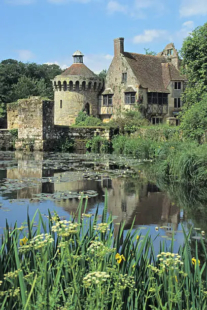 Photo of Scotney Castle