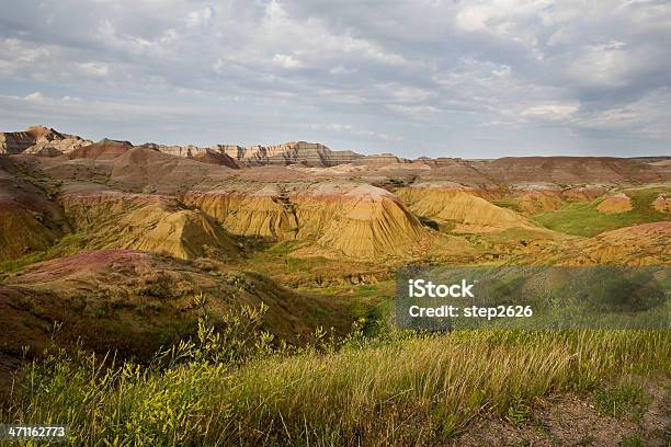 South Dakota Badlands Foto de stock y más banco de imágenes de Amarillo - Color - Amarillo - Color, Badlands, Belleza