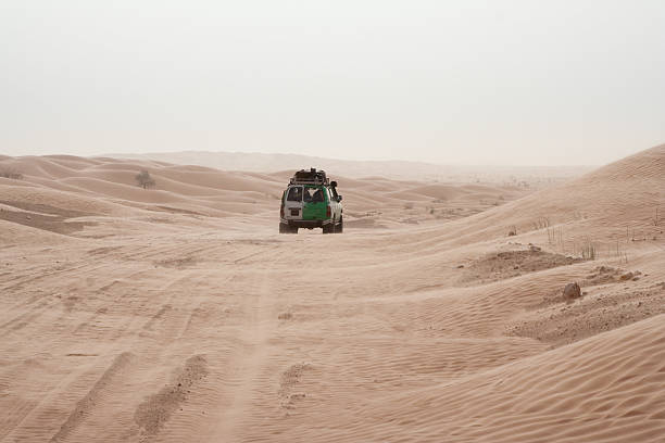 istock Entering the Grand Erg Oriental (Sahara) 471163863