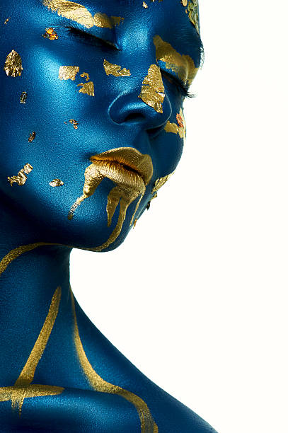 istock Alien Girl Halloween Makeup 471165524