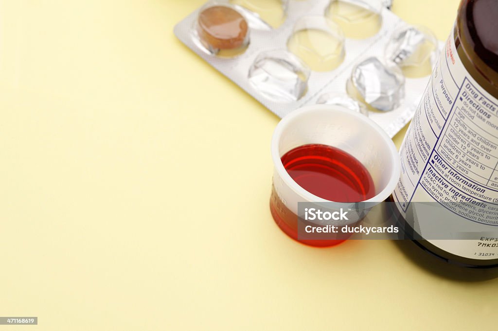 Les médicaments sans ordonnance - Photo de Remède contre le rhume libre de droits