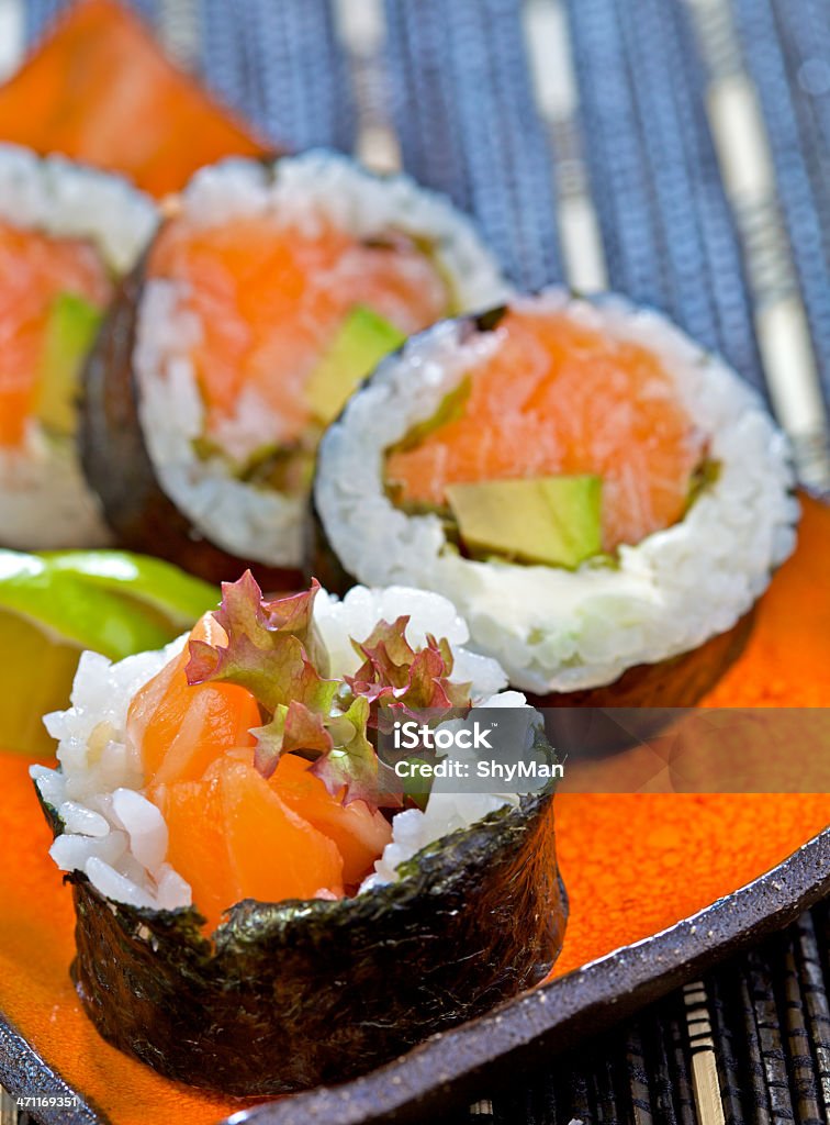 Futo-maki au saumon - Photo de Aliment libre de droits