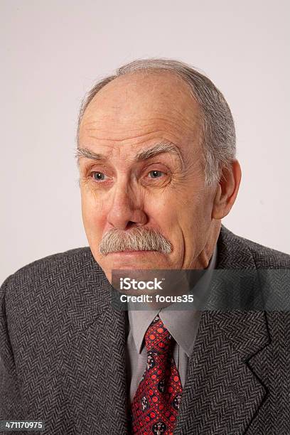 Senior Hombre Foto de stock y más banco de imágenes de 60-69 años - 60-69 años, 70-79 años, 80-89 años