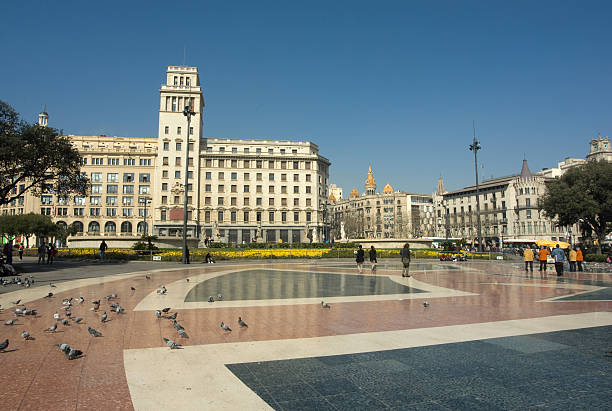 Plaza de Barcelona, Cataluña - foto de stock