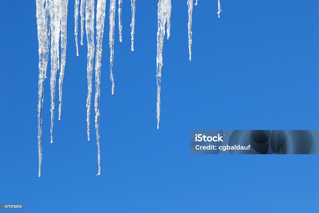 Eiszapfen und liefern Pure Blue Sky - Lizenzfrei Bildhintergrund Stock-Foto